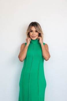 Vestido em malha com recortes Helena Verde Jade