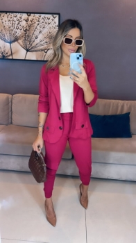 Conjunto de 3 peças Mariana blazer e calça cargo Red cherry marsala