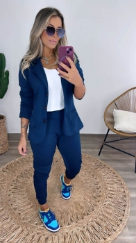 Conjunto de 3 peças Mariana  blazer e calça cargo marinho